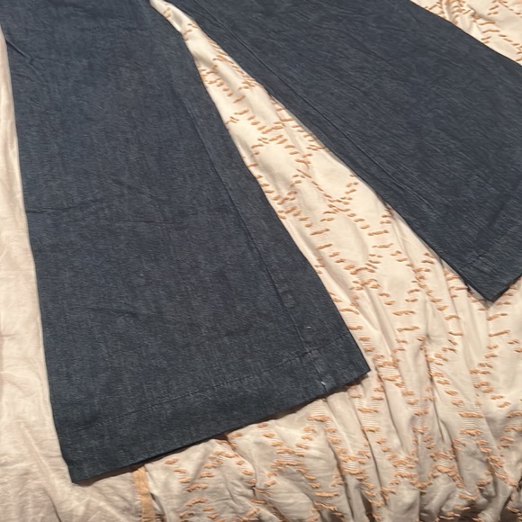 Old Navy dramatic flared jeans vintage dead stock brand new with tags perfect - Picture 6 of 14